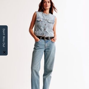 Curve Love Women's Light Blue Denim Jeans